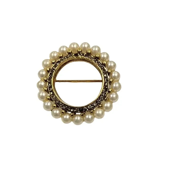 Vintage Beaded Faux Pearls Circle Brooch Pin Gold Tone - Picture 1 of 2